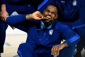 怀特：詹姆斯去年专注于赢得金牌 他说我们是12名最顶尖球员🥇