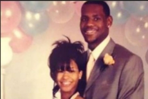 小波特：球员成名前结识的女人至少意图是清晰的 比如老詹和詹嫂