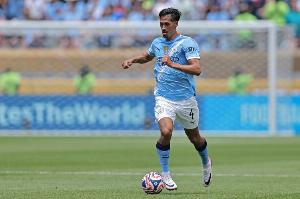 曼城总监：赖因德斯将成为球队重要支柱 谢尔基很年轻很有天赋