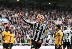 后悔死了！不莱梅主席：让斯图加特白捡了沃尔特马德还卖了9000万