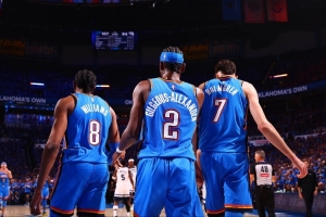 Zach Lowe：西部太强了 下赛季常规赛雷霆拿不到70胜