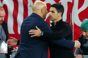 OPTA：英超历史上前六轮15分和13分的球队，各自仅有2支夺冠