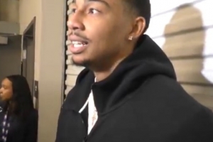 第三节进攻高潮42-8！乔丹-米勒：当时没想其他 只是专注于当下