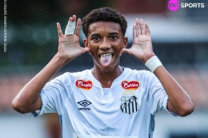 巴西媒体：国米派球探现场考察小罗比尼奥，将与球员的经纪人会面