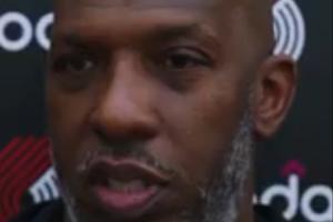 比卢普斯：杨瀚森上一场的表现毫无预兆 像火箭一样突然升空🚀