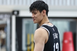 凡博被裁！媒体人：不是每个人都有第2次机会 每次尝试都是新开始