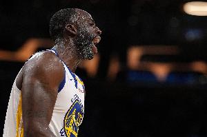 追梦谈对抗大个中锋：块头越大摔得越重 来一个我放倒一个！