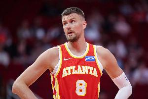 波津：喜欢与奥孔武搭档防守的感觉 我们本应更好地保护球权