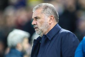 理查兹谈澳波下课：他是一位好教练，但需要获得更多时间