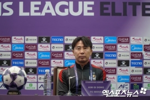 首尔主帅赛前：这场是小组出线关键战，将不考虑轮换全力拿下三分