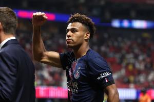 福将！杜埃在15场正式比赛中为巴黎破门，巴黎全部取胜