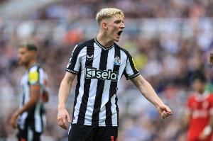 0比3不敌纽卡！穆帅：戈登的表现太出色了，我认为结果是公平的