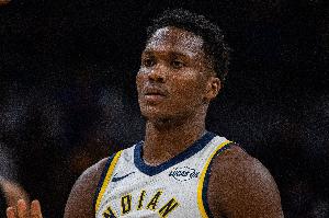 名记：哈利受伤后步行者不想缴奢侈税 没达成续约马瑟林表示理解