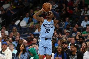 更多串联球队！莫兰特半场7中3拿到10分3板7助