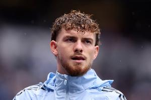 落选！英媒：埃利奥特连续4场缺席，再踢5场需3500万镑强制买断