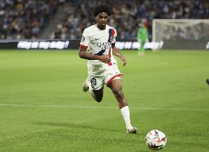 13场0球！巴黎小将姆巴耶被调回U19梯队，调整状态+找信心