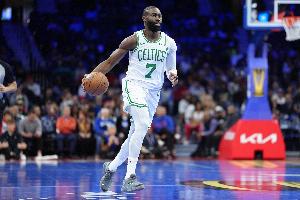 冲击4连胜！绿军对火箭先发：普理查德+怀特+布朗+米诺特+科塔