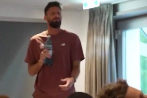 天王盖地虎，唱歌还得看大吉鲁！