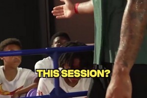 大佬的气质！范迪克和小球员一一握手！