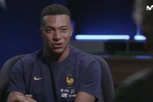 姆巴佩：C罗一直是我的榜样，他是头号球星，他是皇马的标杆