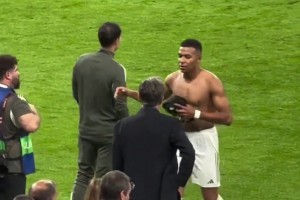 行走的荷尔蒙！皇马三巨头谁的身材更好