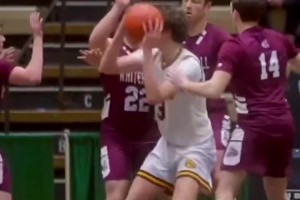 三分还带填弹的，这是真重炮手