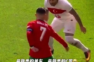 😭还能看你踩多少次单车呢？同样的位置熟悉的动作，不同的时间