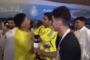 暴怒的胜利球迷：实际上C罗唯一的目标就是打入1000个进球