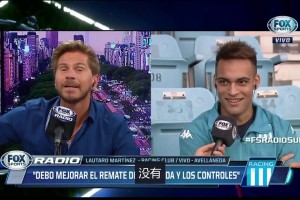 门将也想试试？名场面：卡马文加家中守门秀各种扑救！